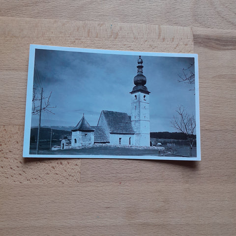 Foto AK Filialkirche Hl. Job mit Friedhof und Sankt Job (Finkenstein am Faaker See)