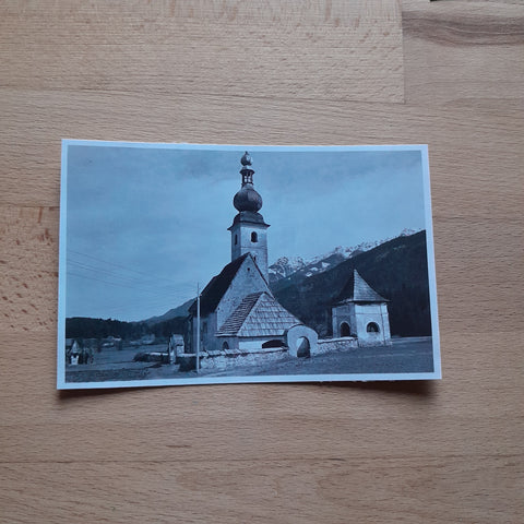 Foto AK Filialkirche Hl. Job mit Friedhof und Sankt Job (Finkenstein am Faaker See)