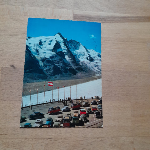 AK Grossglockner Hochalpenstrasse. Parkplatz Freiwandeck.