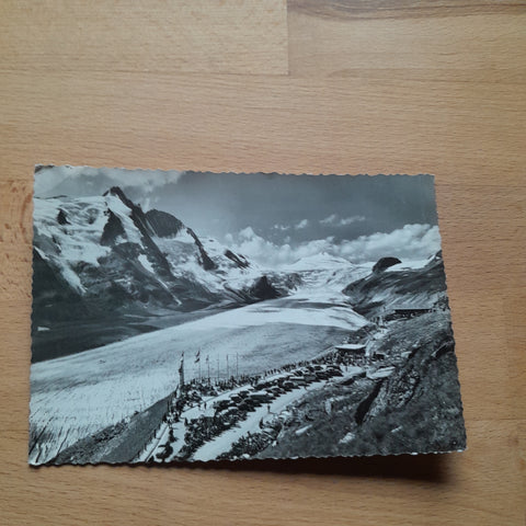AK Parkplatz Freiwandeck mit Grossglockner und Johannisberg.