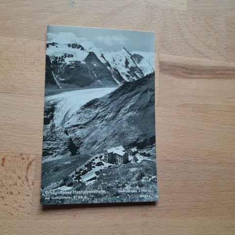 AK Der Großglockner Hochalpenstraße mit Großglockner.