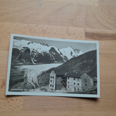 AK Glocknerhaus mit Großglockner und Pasterze. (1929)