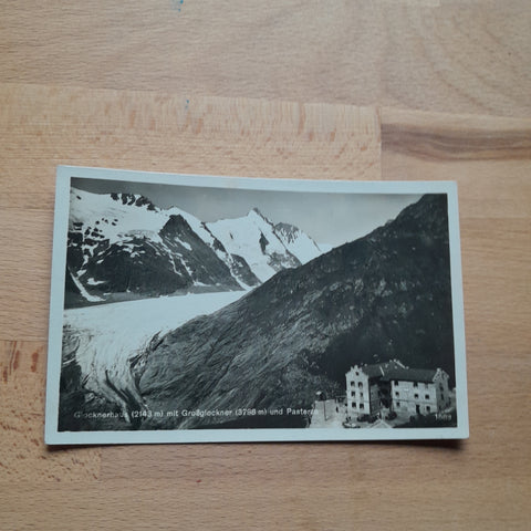 AK Glocknerhaus mit Grossglockner und Pasterze. (1929)