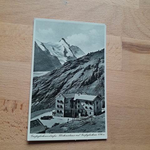 AK Großglocknerstraße Glocknerhaus mit Großglockner.