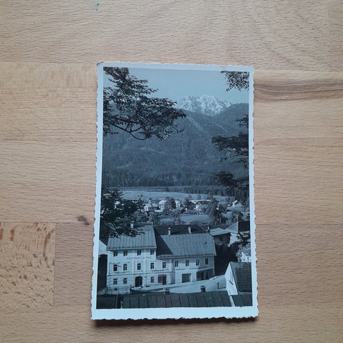 AK Greifenburg. Hauptplatz. Gasthof Roßmann - Leitner.