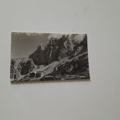 AK Voisthalerhütte mit Edelspitzen.