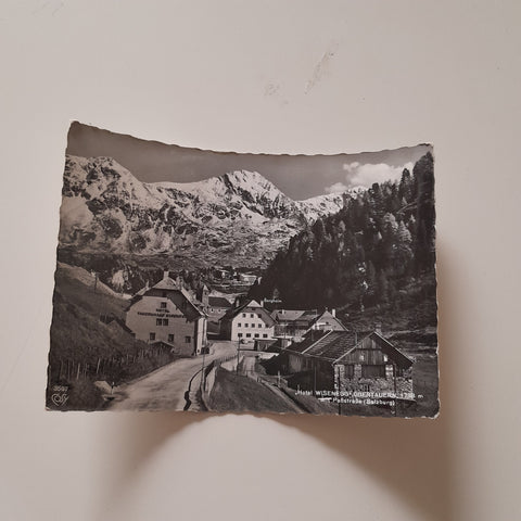 AK Obertauern. Hotel Wisenegg mit Paßstrasse.