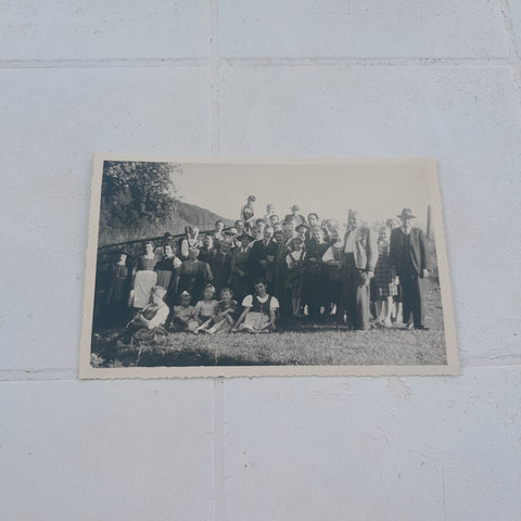 Gruppenfoto Kneippverein Leoben (in Mitte Dir. Zerlanth) (1951)