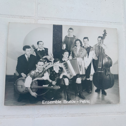 Autogrammkarte Ensemble Bratov - Petric. (Handsignierte Widmung auf Rückseite)