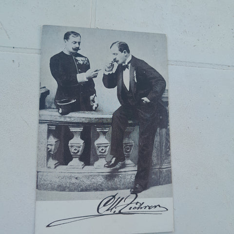 Scherzpostkarte Carl Michael Ziehrer einmal in Zivil und einmal in Uniform Aufnahme um 1900.