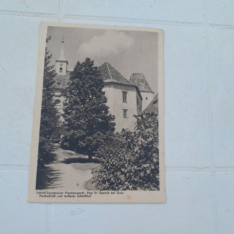 AK Schloß-Sanatorium Plankenwarth St. Oswald bei Graz. Hochschloss und äußerer Schloßhof.