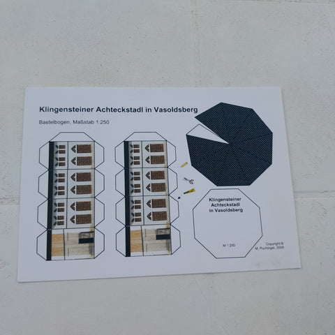 AK Klingensteiner Achteckstadl in Vasoldsberg.  Bastelbogen.