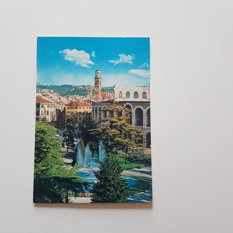 AK Verona. Veduta dall'alto dei Giardini di Piazza Bra.