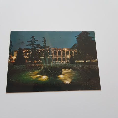 AK Verona. Piazza Bra. Notturno.