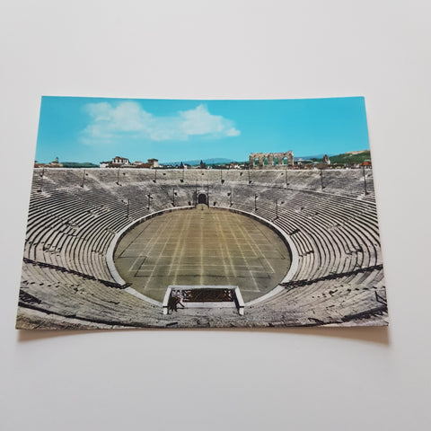 AK Verona Arena. Interno.