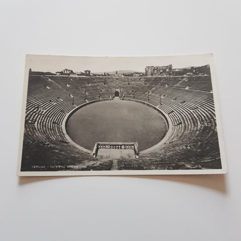 AK Verona. Interno Arena.
