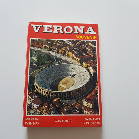 Leporello Verona. Con Pianta. 30 Vedute.