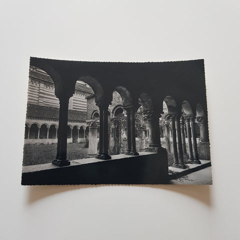 AK Verona. Chiostro. Basilica di S. Zeno.