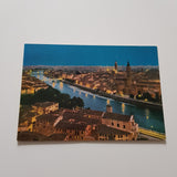 AK Verona. Panorama di notte.