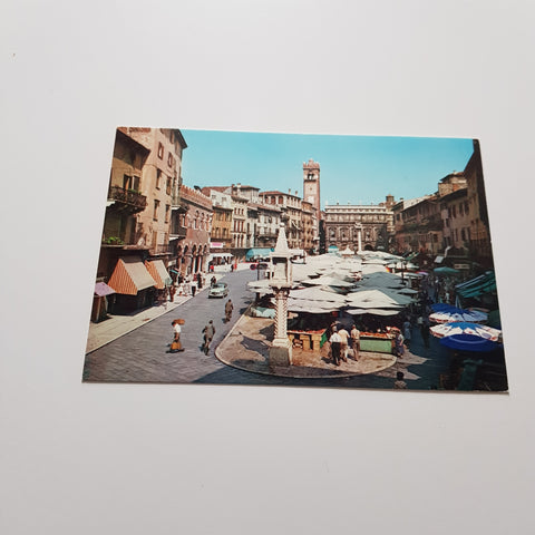 AK Verona. Piazza Erbe.