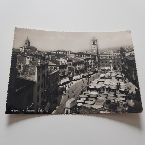 AK Verona. Piazza Erbe.