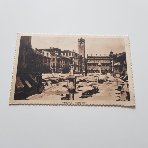 AK Verona. Piazza Erbe.