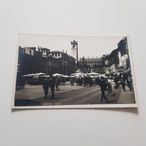 AK Verona. Piazza Erbe.