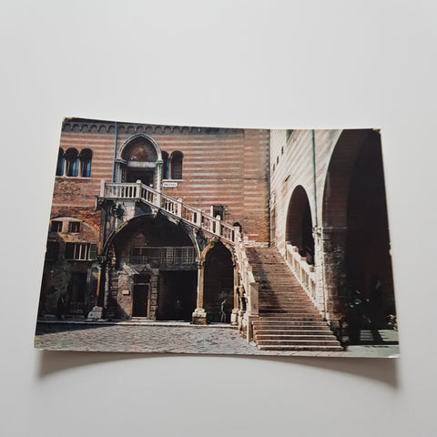 AK Verona. Scala della Ragione.