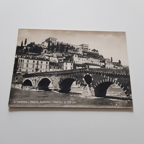 AK Verona. Ponte Romano. Castel S. Pietro.