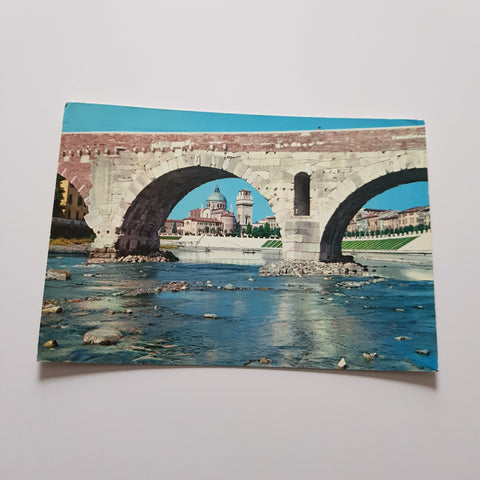 AK Verona. Ponte Pietra. S. Giorgio.