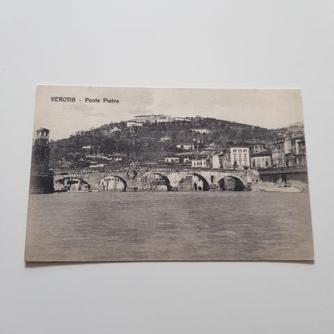AK Verona. Ponte Pietra.