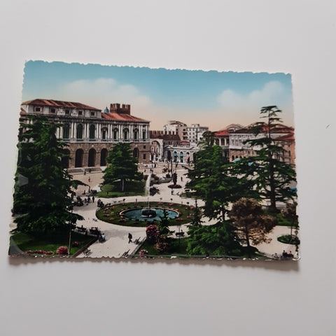 AK Verona. Piazza Bra. Palazzo della Gran Guardia.