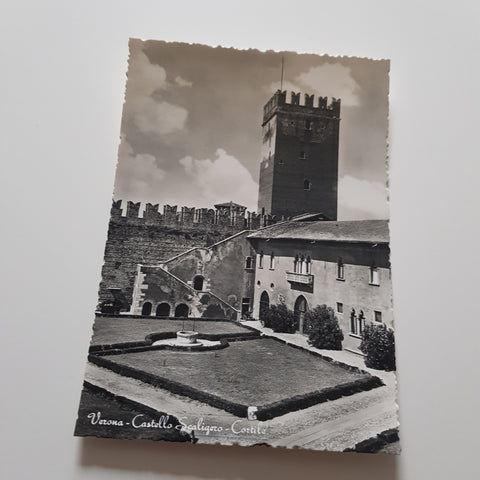 AK Verona Castello Scaligero Cortile.