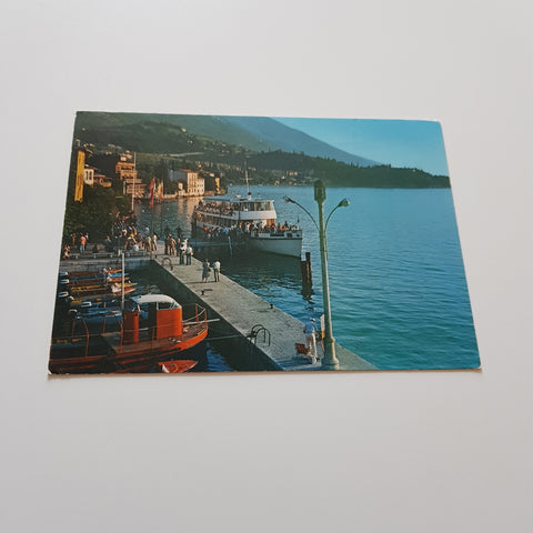 AK Malcesine. Lago di Garda. Navigazione turistica lungo il lago.