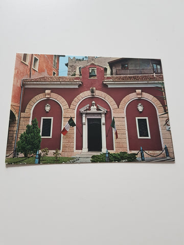 AK Torri del Benaco. Cappella Monumento dei Caduti in guerra.