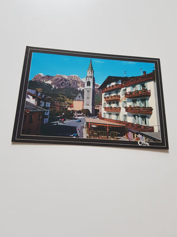 AK Cortina d'Ampezzo. Piazza Venezia e le Tofane.