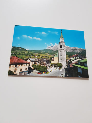 AK Cortina d'Ampezzo. Piazza Venezia e le Tofane.