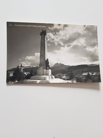 AK Cortina d'Ampezzo. Monumento Cantore Cortina.