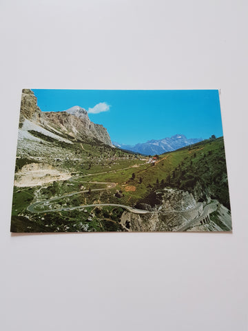 AK Strada delle Dolomiti. Passo Falzarego.
