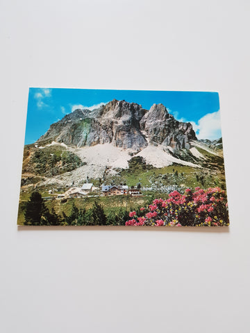 AK Albergo Passo Falzarego con Stazione Funivia Monte Lagazuoi.