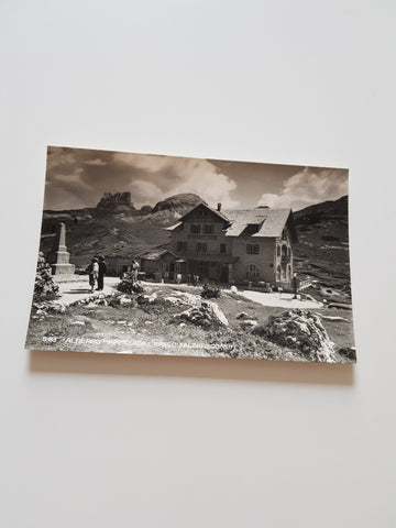 AK Albergo Marmolada. Passo Falzarego.