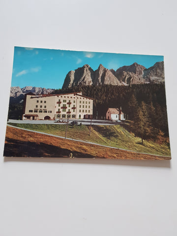 AK Cortina d'Ampezzo. Passo e Grand Hotel Tre Croci.
