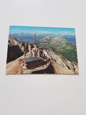 AK Dolomiti. Cortina Rifugio G. Lorenzi a Forcella Staunies.