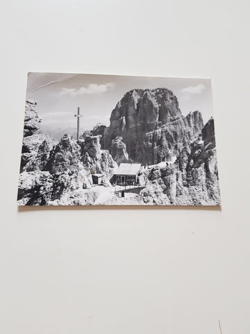 AK Capanna G. Lorenzi a Forcella Staunies.