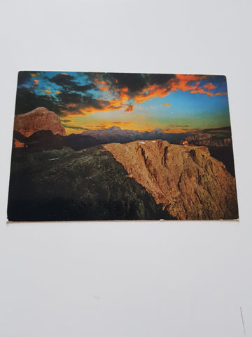 AK Tramonto sul Lagazuoi. Rifugio Monte Lagazuoi.