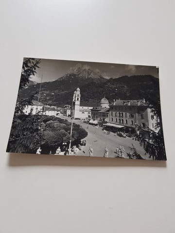 AK Agordo. La Piazza col Framont.