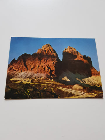 AK Dolomiti - Tre Cime di Lavaredo e Rifugio Auronzo.