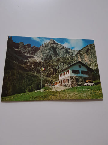 AK Selva Piana Comelico. Rifugio M. O. I. Lunelli.