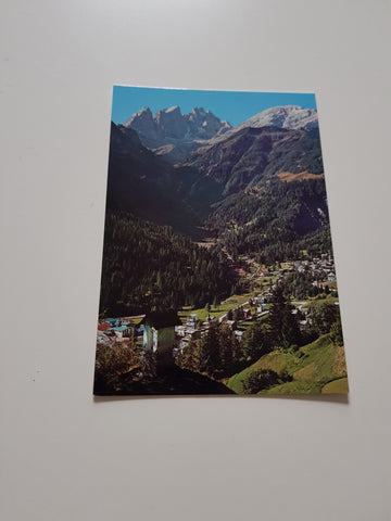 AK Falcade. Pie Falcade e Molino con le cime del Focobon e il monte Mulaz.