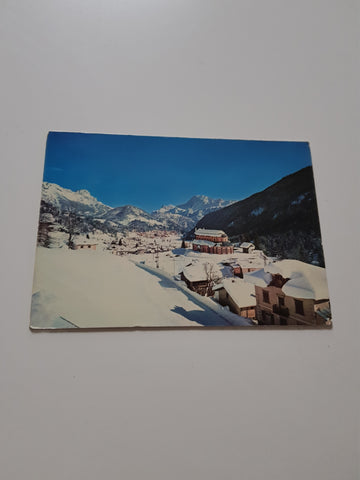 AK Falcade. Panorama con i gruppi della Civetta e del Pelmo.